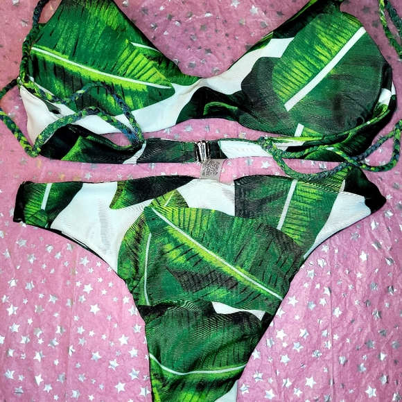 NEW SMALL / Medium 2 PIECE SWIMSUIT WHITE & GREEN BRADED STRAPS LINED PADDED - Picture 6 of 8